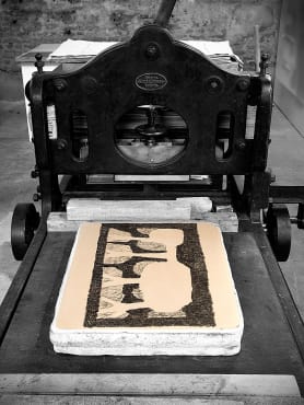 old manual printing press